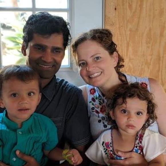 Meet your Posher, Colleen - Picture 1 of 1